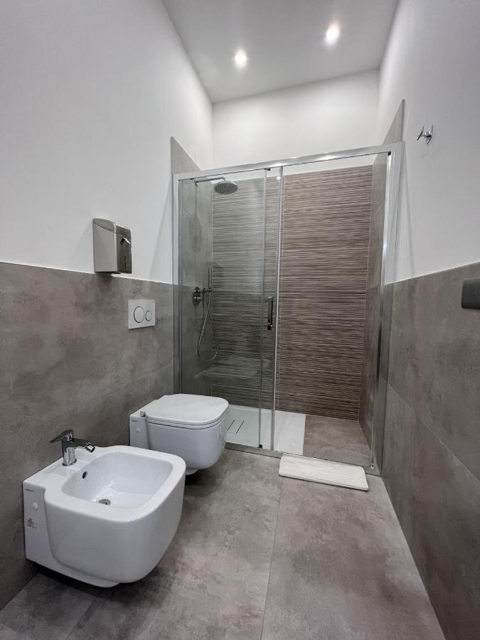 Il Tempio Degli Artisti - Suites Bari Exterior photo